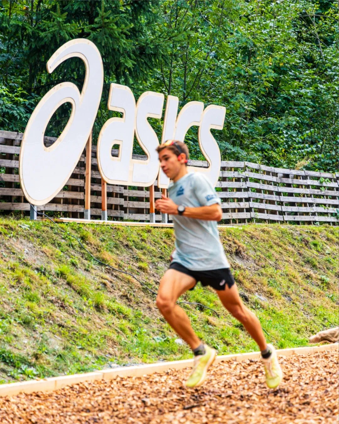 ASICS